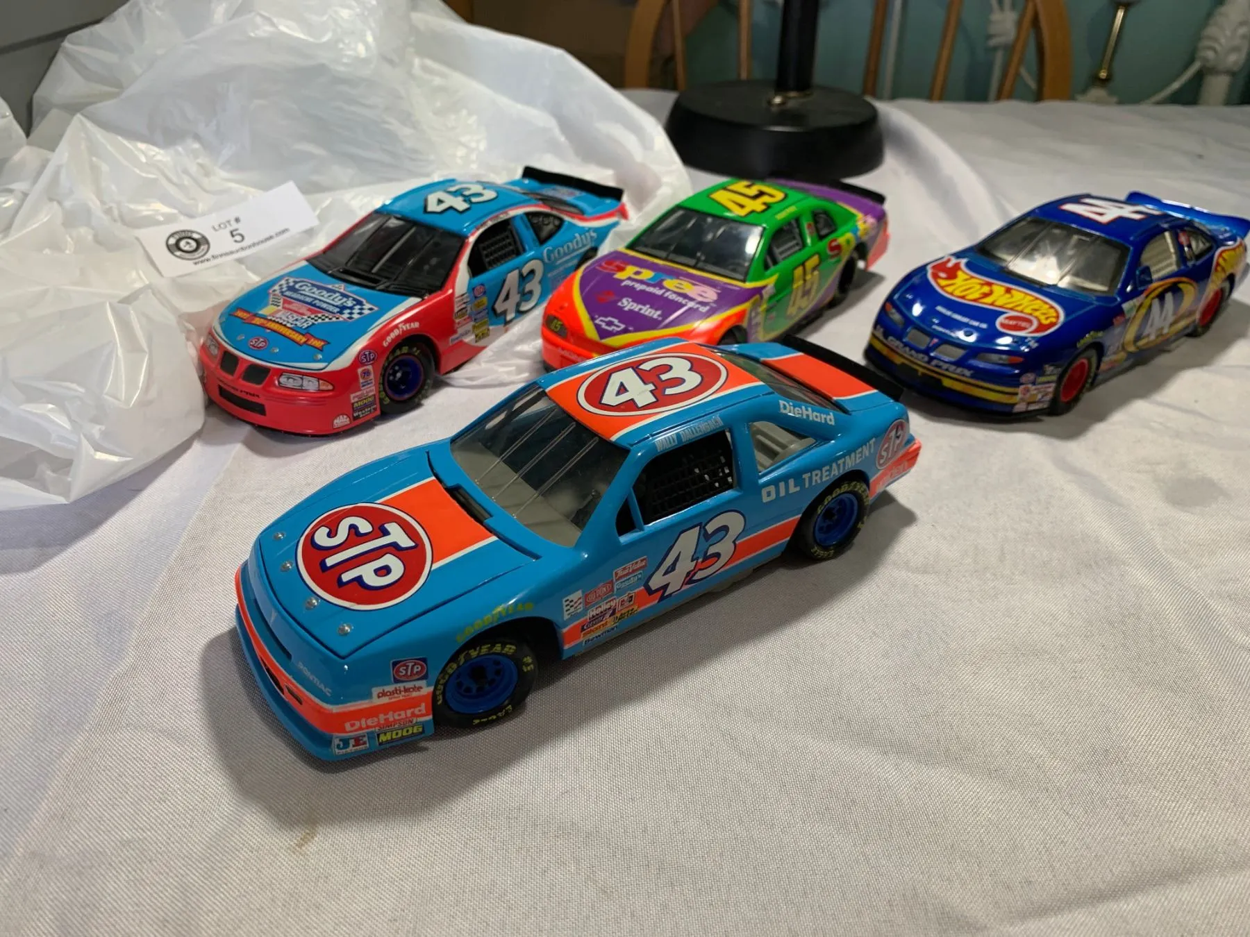 51742 dale earnhardt sr diecast