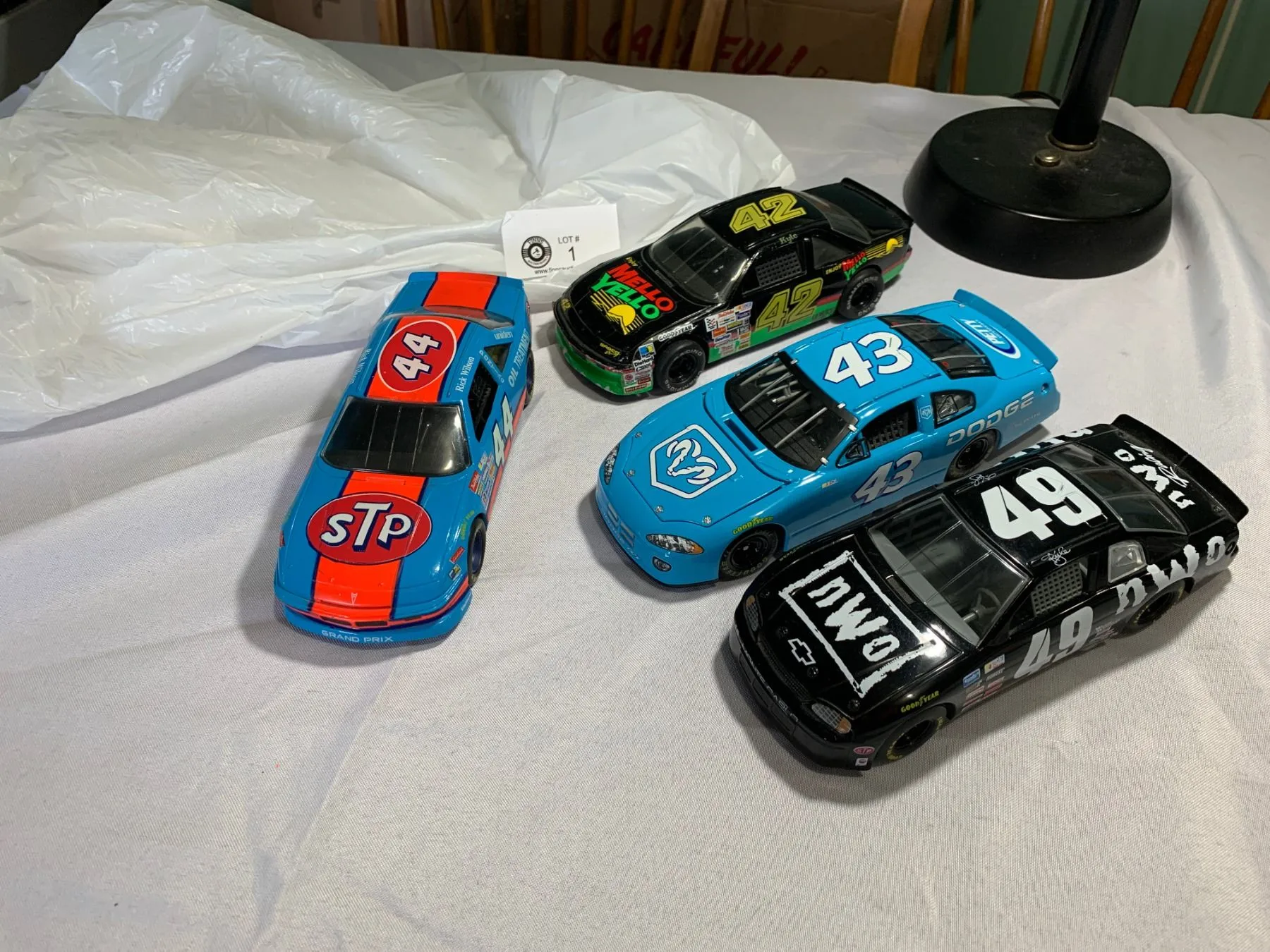 51742 jimmie johnson diecast