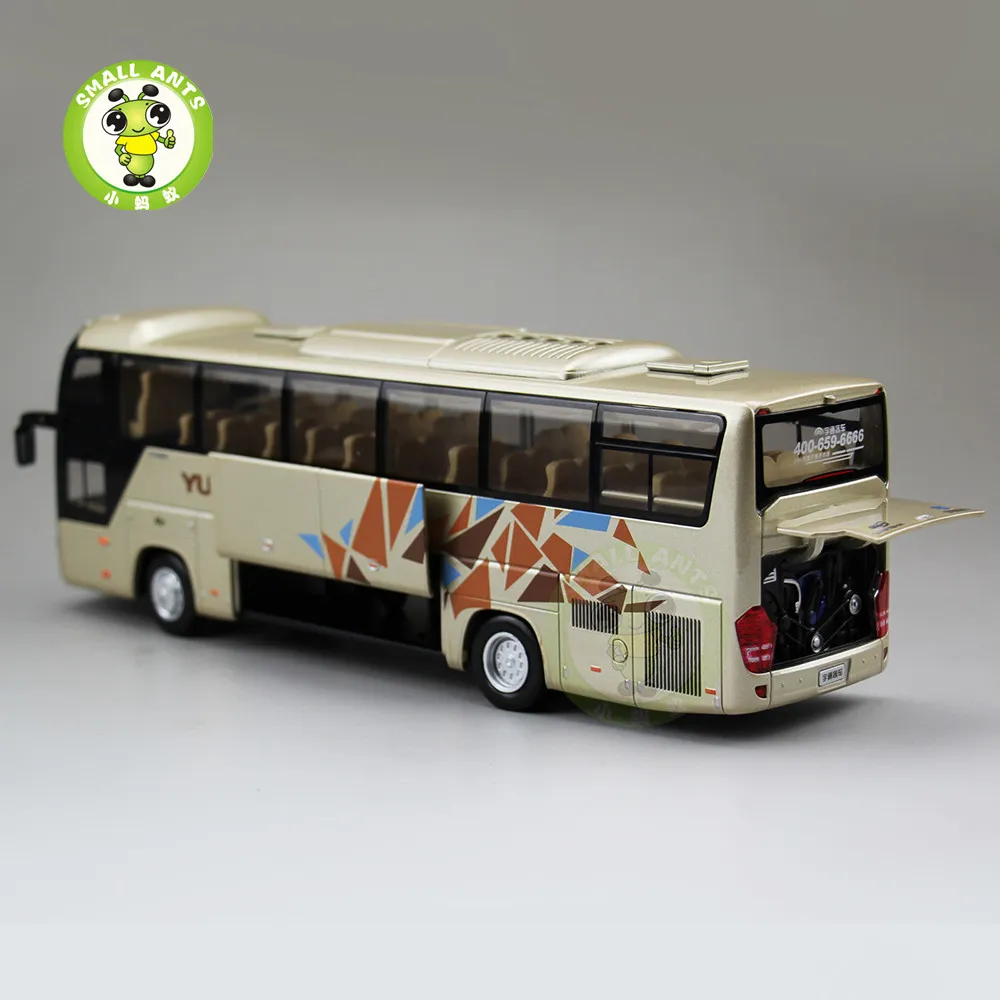 /img/51760-diecast-metal-bus-display.webp