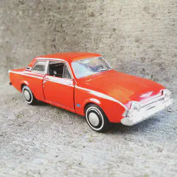 /img/51763-diecast-model-car-display.webp