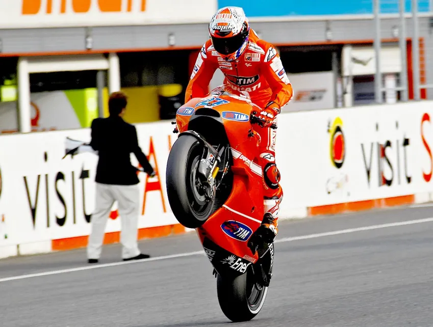 51768 ducati desmosedici gp7