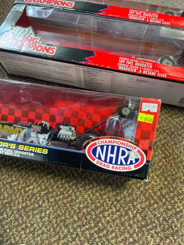 /img/51776-diecast-top-fuel-car-comparison.webp