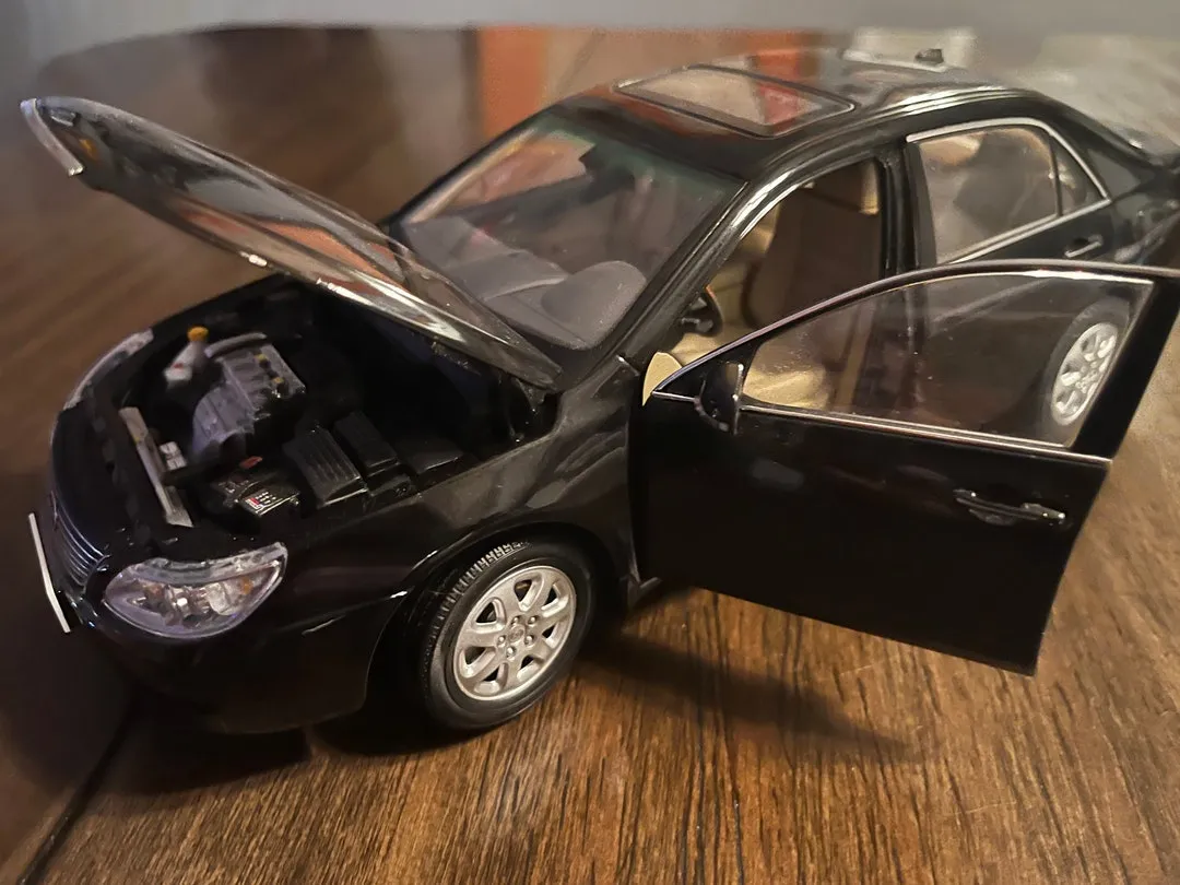 51784 diecast model car materials