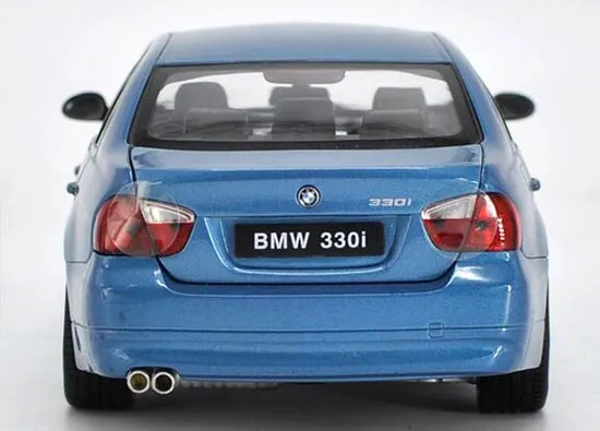 51794 bmw 330 diecast model overview