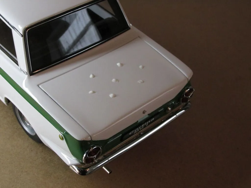 51795 paint rash diecast 3
