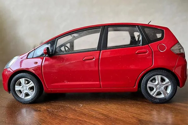 51798 honda jazz diecast model 2 exterior