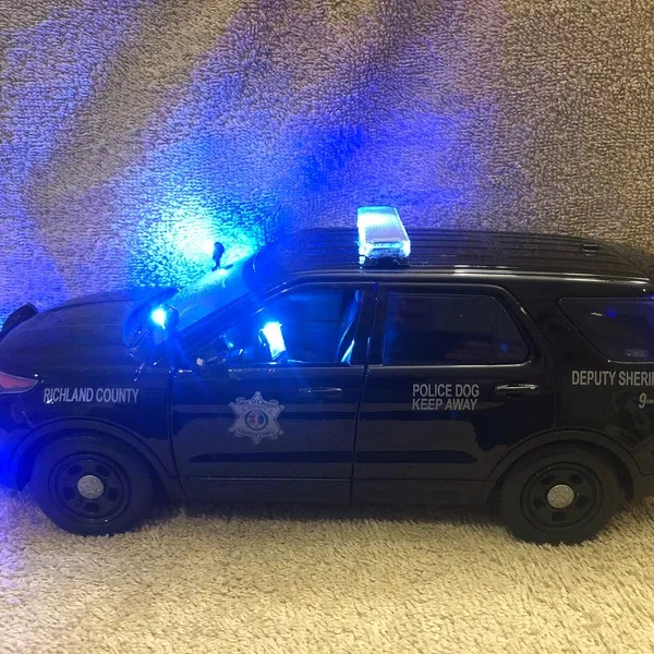 51804 police car light maintenance