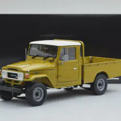 /img/51817-kyosho-diecast-display-case.webp