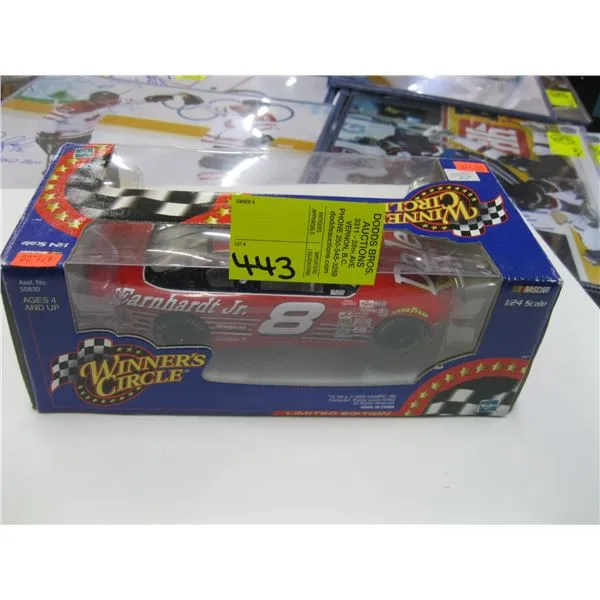 51852 dale jr homestead car diecast 4