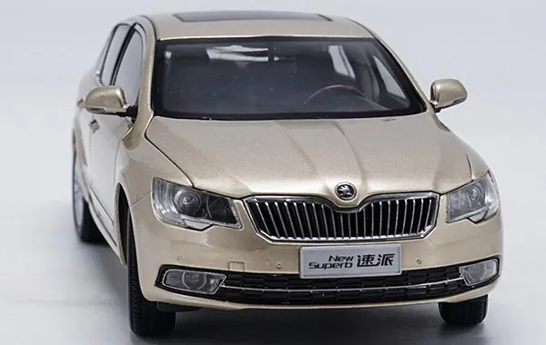 51853 skoda 110r coupe diecast
