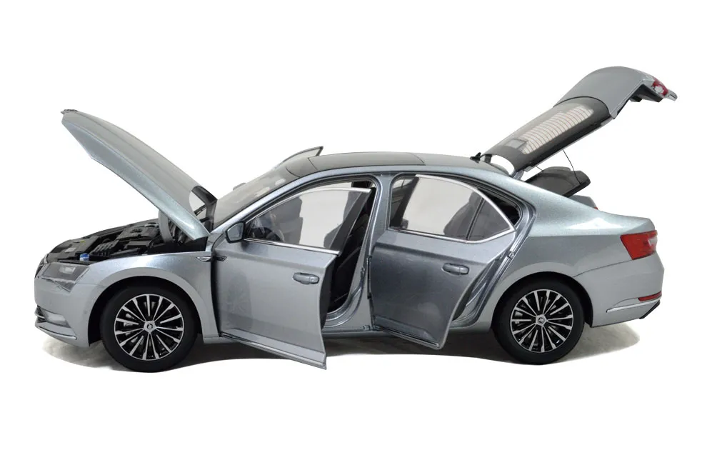 51853 skoda diecast models main