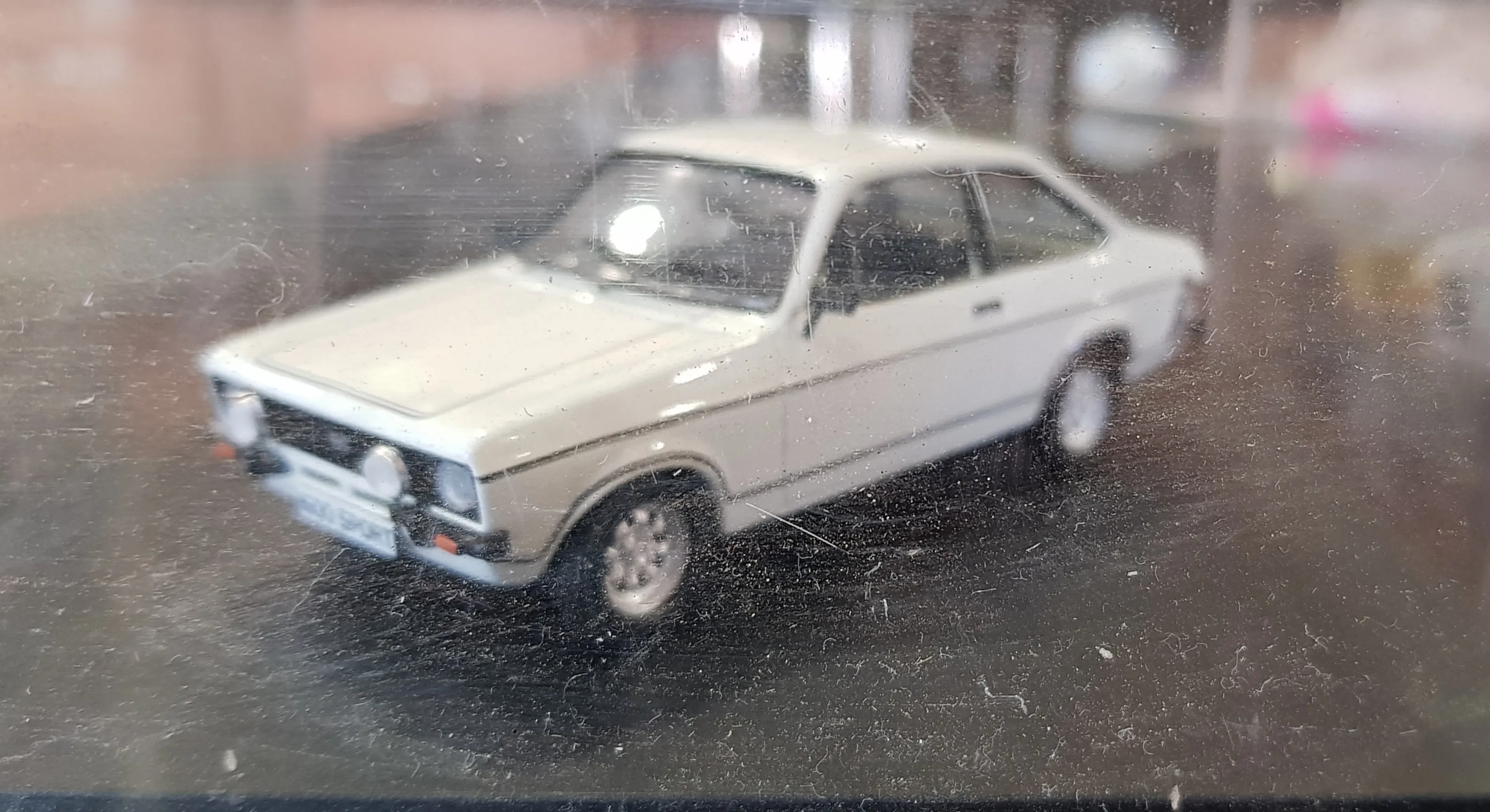 51863 mk2 escort diecast interior
