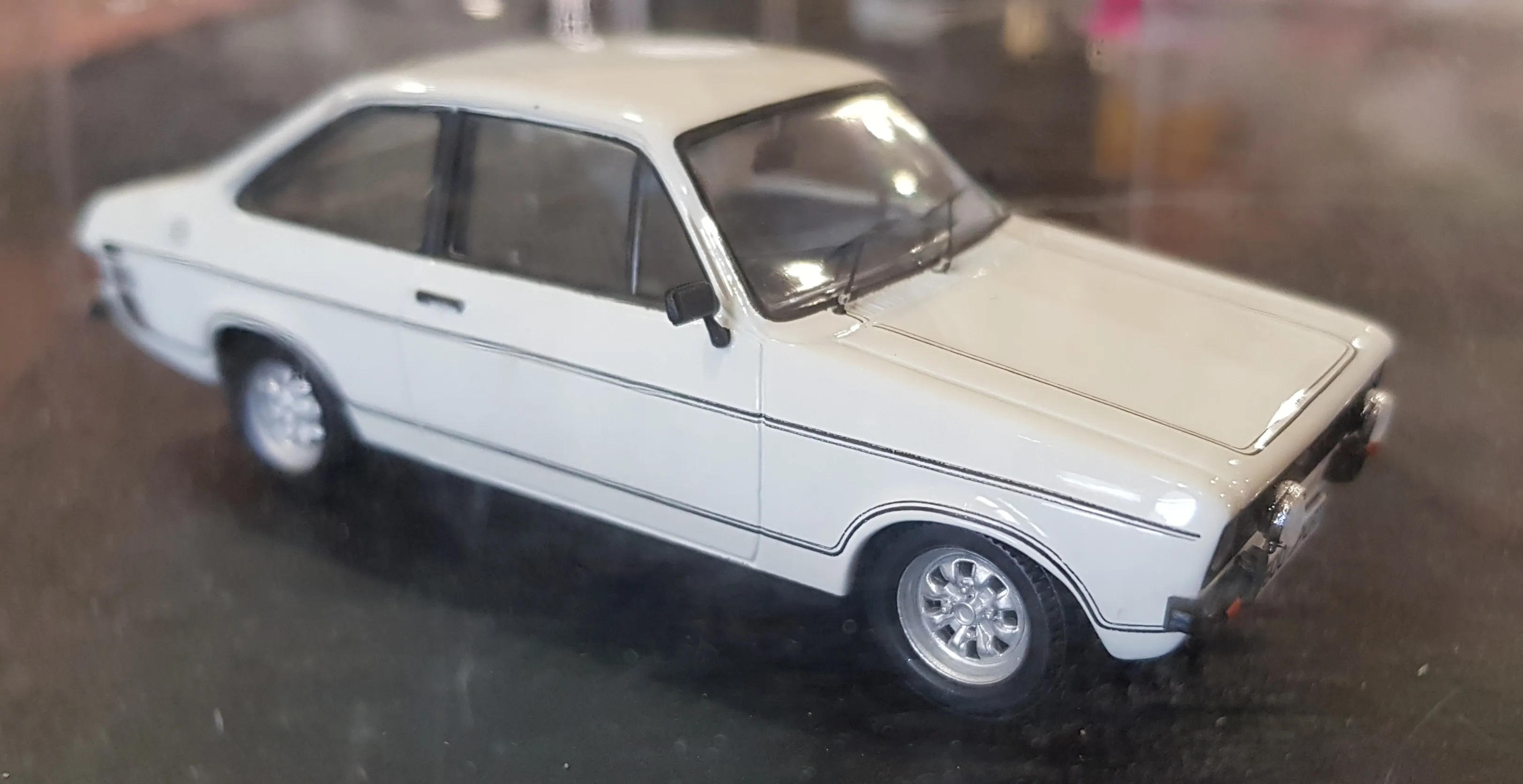 51863 mk2 escort diecast wheels