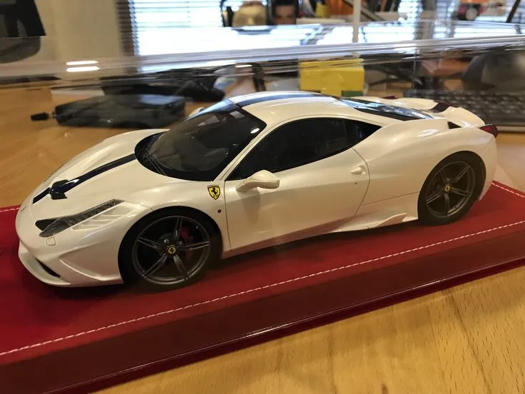 /img/51866-collecting-diecast-models.webp