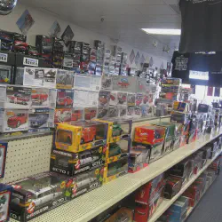 /img/51879-gold-coast-model-display.webp