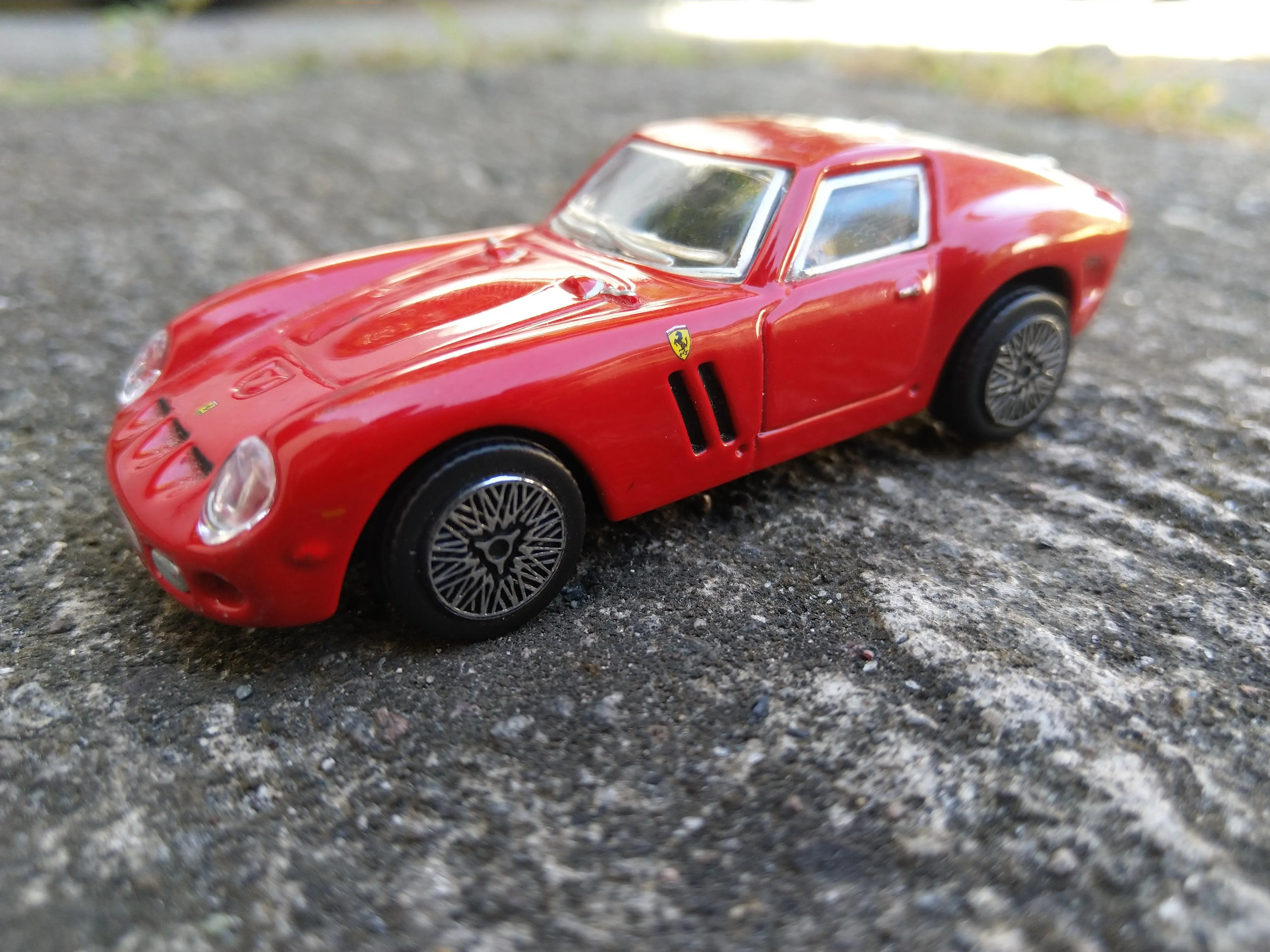 /img/51884-ferrari-gto-marketplace.webp