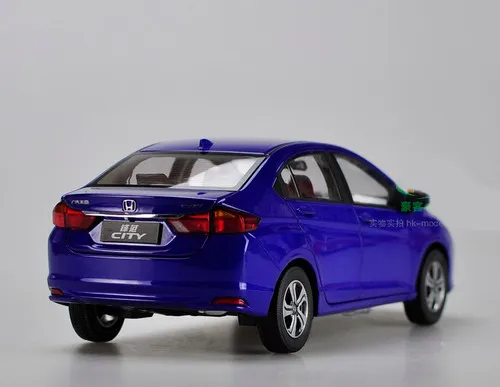 /img/51886-diecast-car-buying-guide.webp