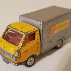 /img/51887-tomica-hiace-display.webp