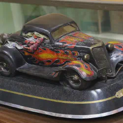 /img/51903-california-kid-diecast-car-collection.webp