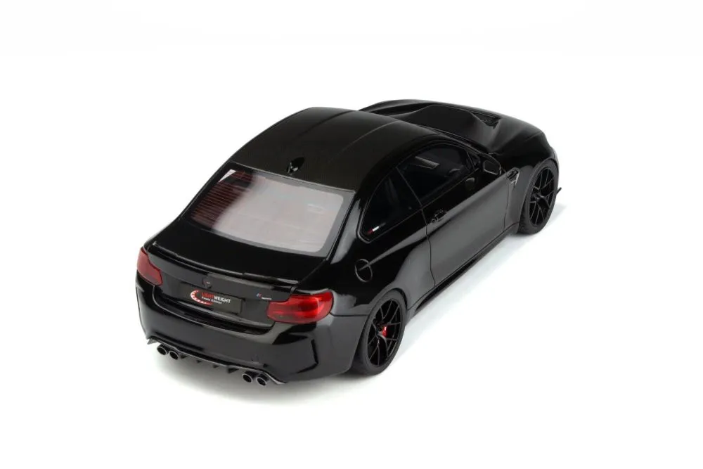 /img/51908-m2-diecast-car-display.webp