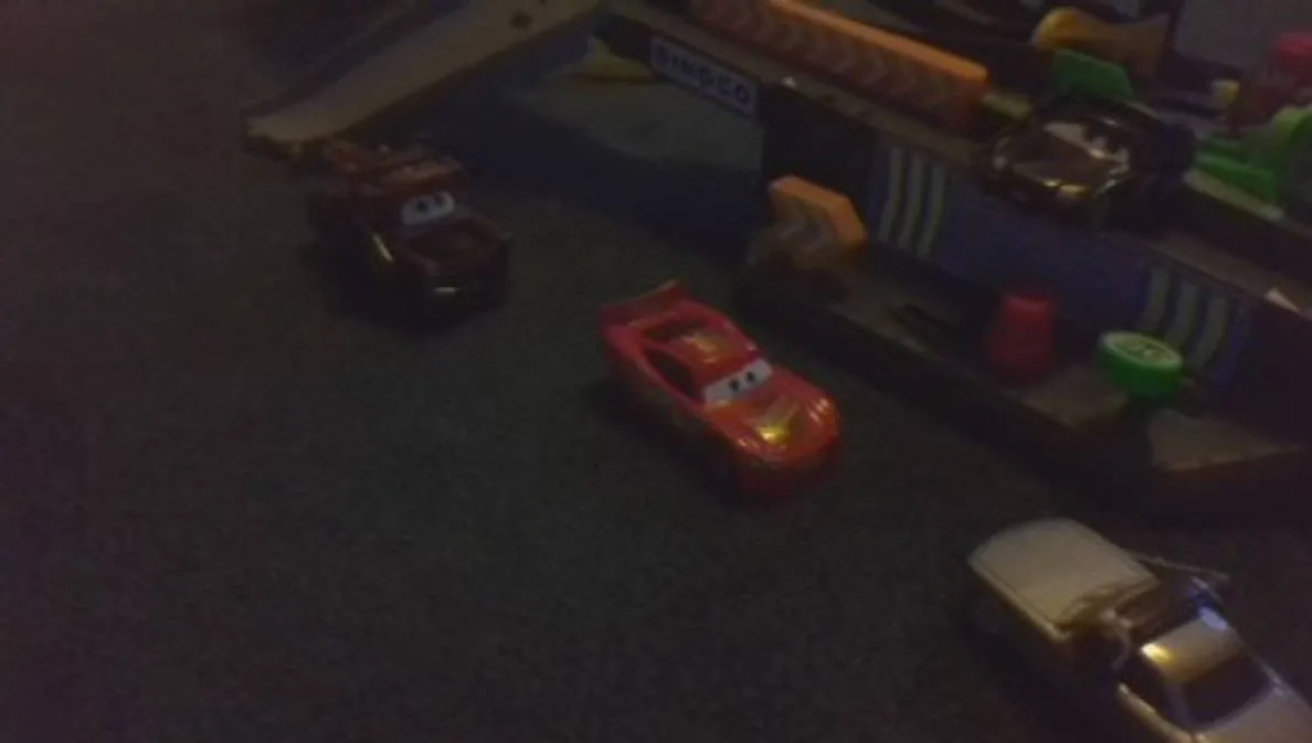 51914 cars2 diecast storage
