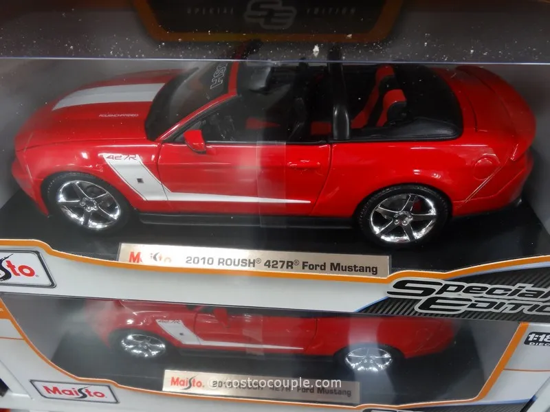 51915 diecast car collection display