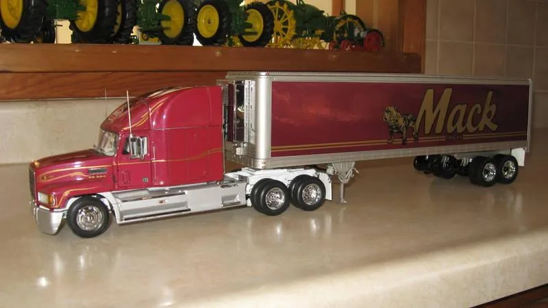 51920 mack diecast trucks history