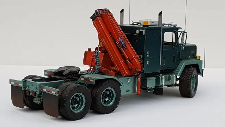 /img/51927-western-star-49x-diecast.webp