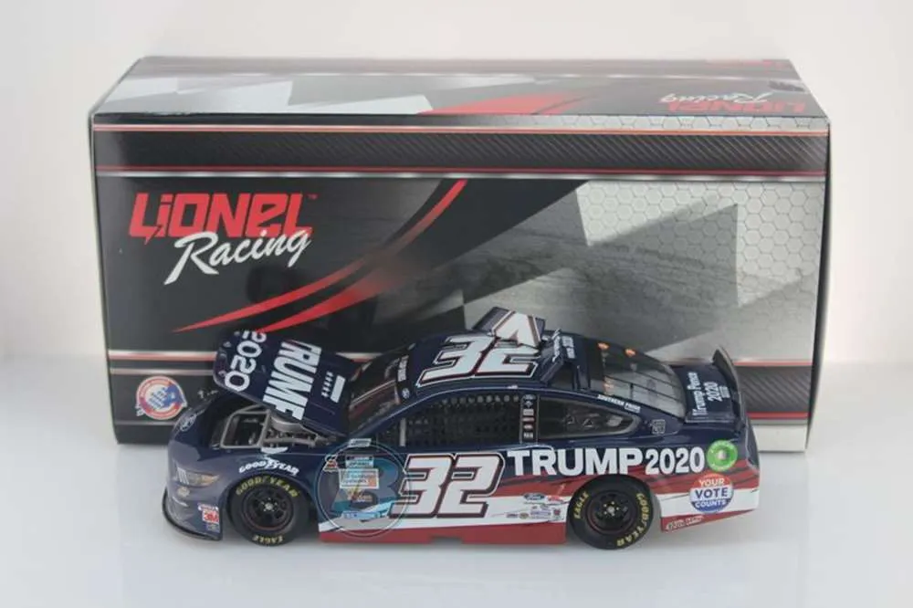 51930 trump nascar diecast car 77