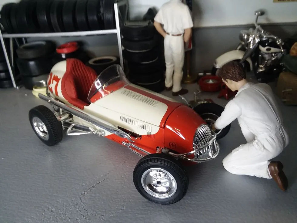 51948 detailed diecast engine components
