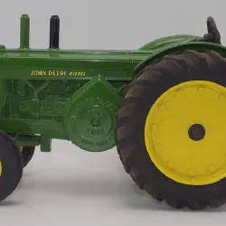 /img/51949-diecast-collection-display.webp