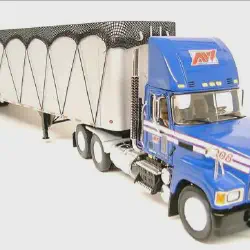 /img/51954-cleaning-diecast-truck.webp