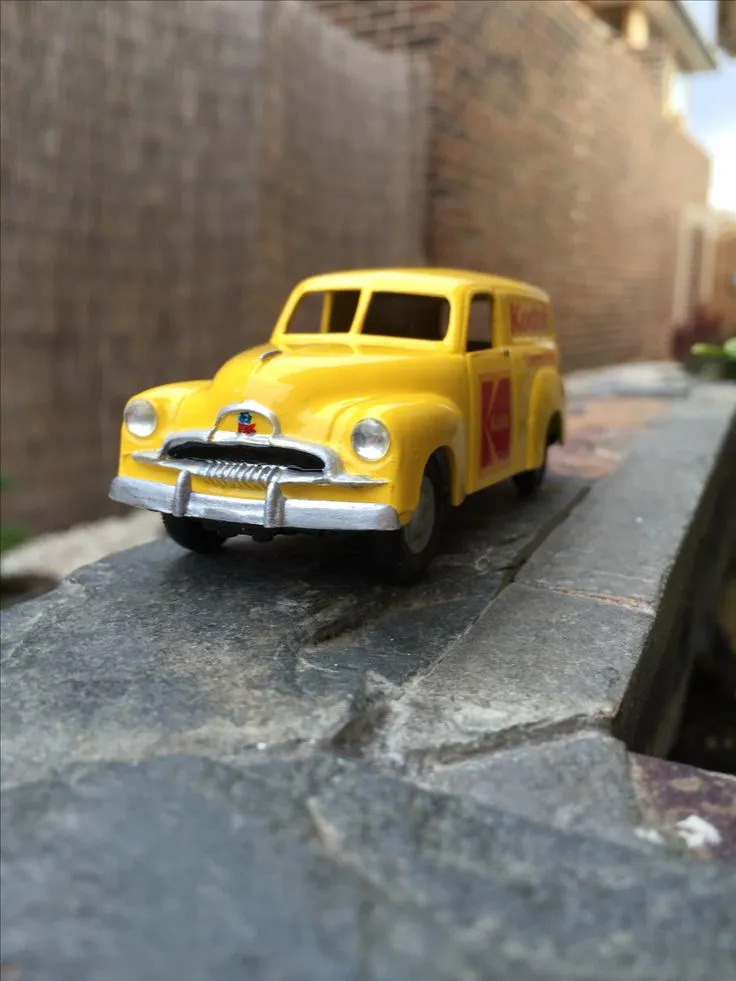 /img/51958-diecast-model-car-community.webp