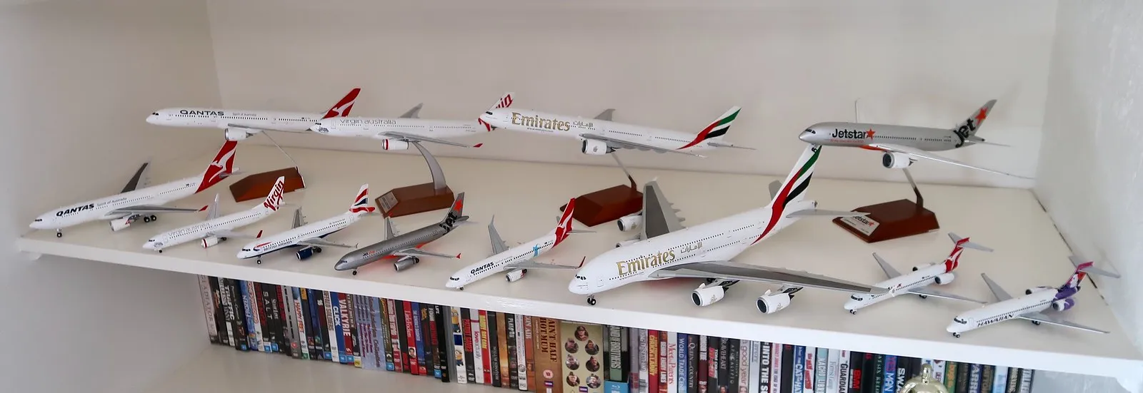 51972 diecast aircraft scale