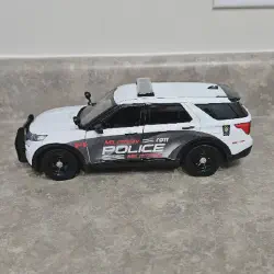 /img/51973-seattle-police-diecast-display.webp