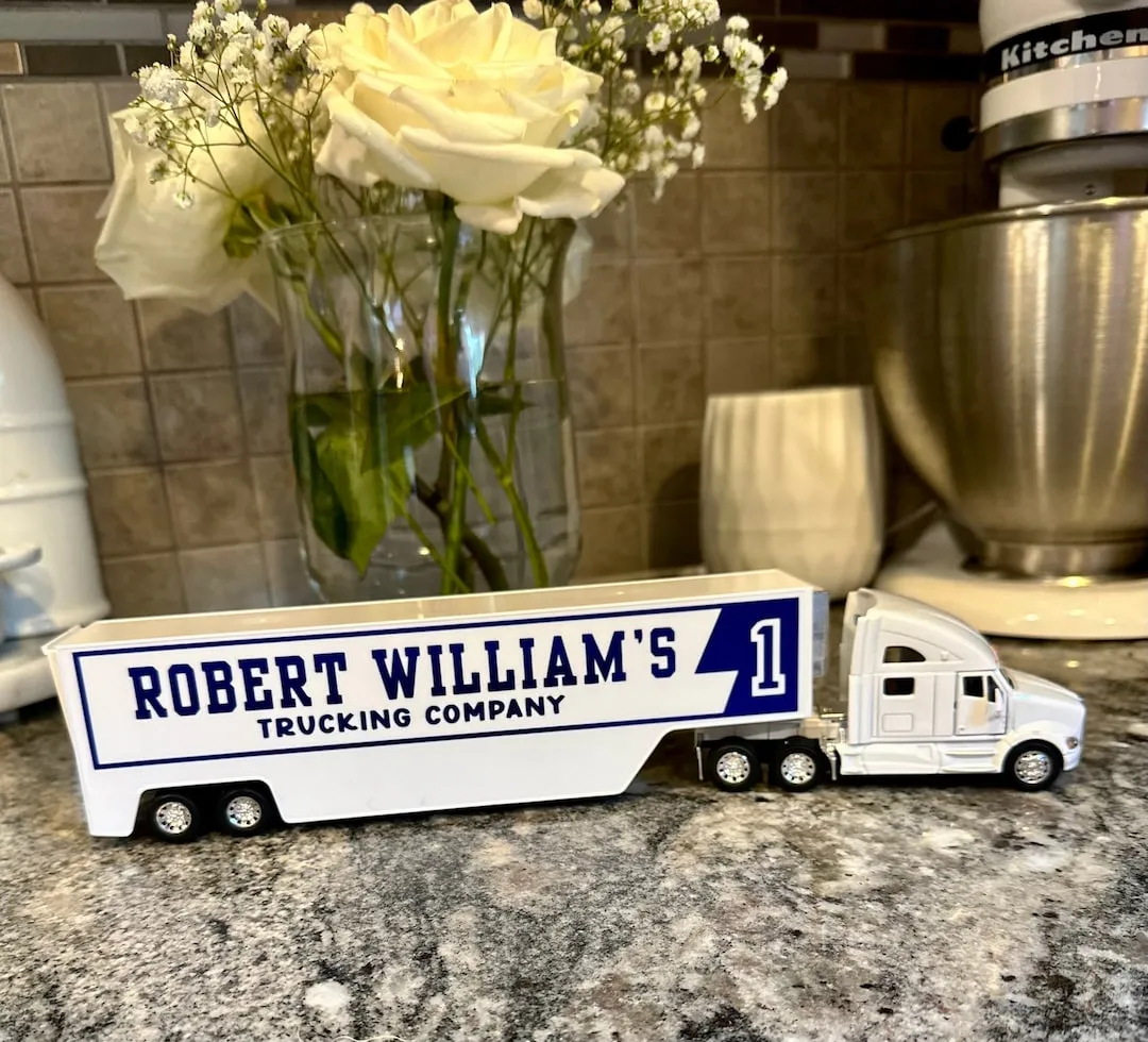 51985 diecast truck customization