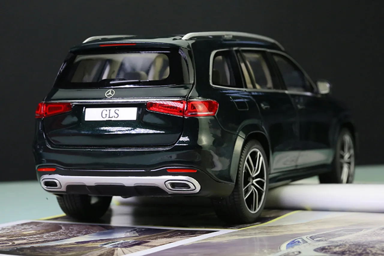 51990 mercedes gls diecast display