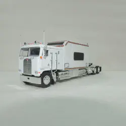 /img/51995-diecast-tools-and-materials.webp