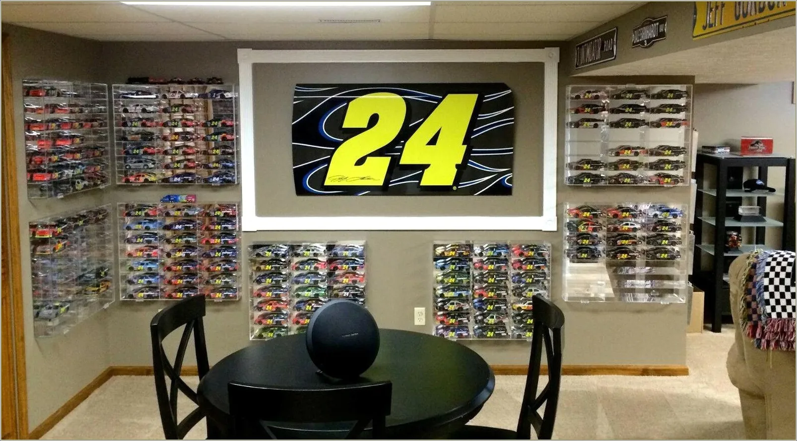51996 authentic nascar diecast
