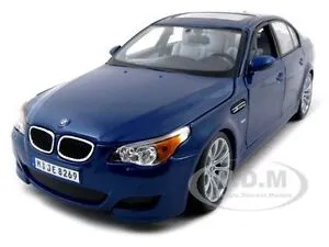 52004 bmw e60 diecast model 4