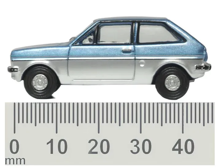 /img/52013-ford-fiesta-mk8-diecast-collection.webp