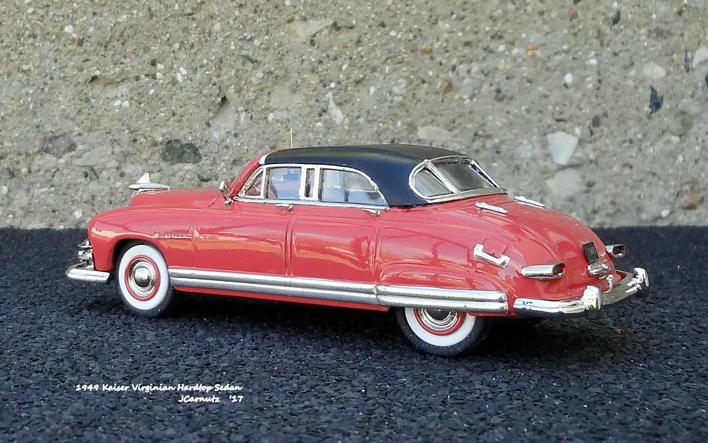 /img/52016-diecast-models-close-up.webp