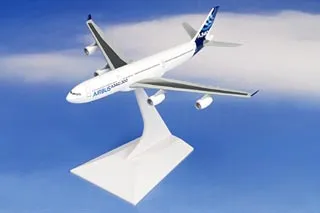 /img/52020-dragon-wings-diecast-collecting-tips.webp