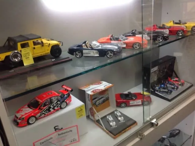 52023 vintage sports car diecast